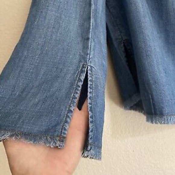 2/$15!! Anthropology Cloth & Stone Relaxed Top - Picture 7 of 9